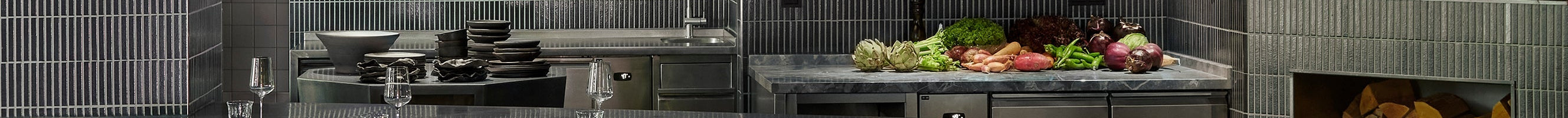 Nela Restaurant - Mittsu - Japanese Tiles