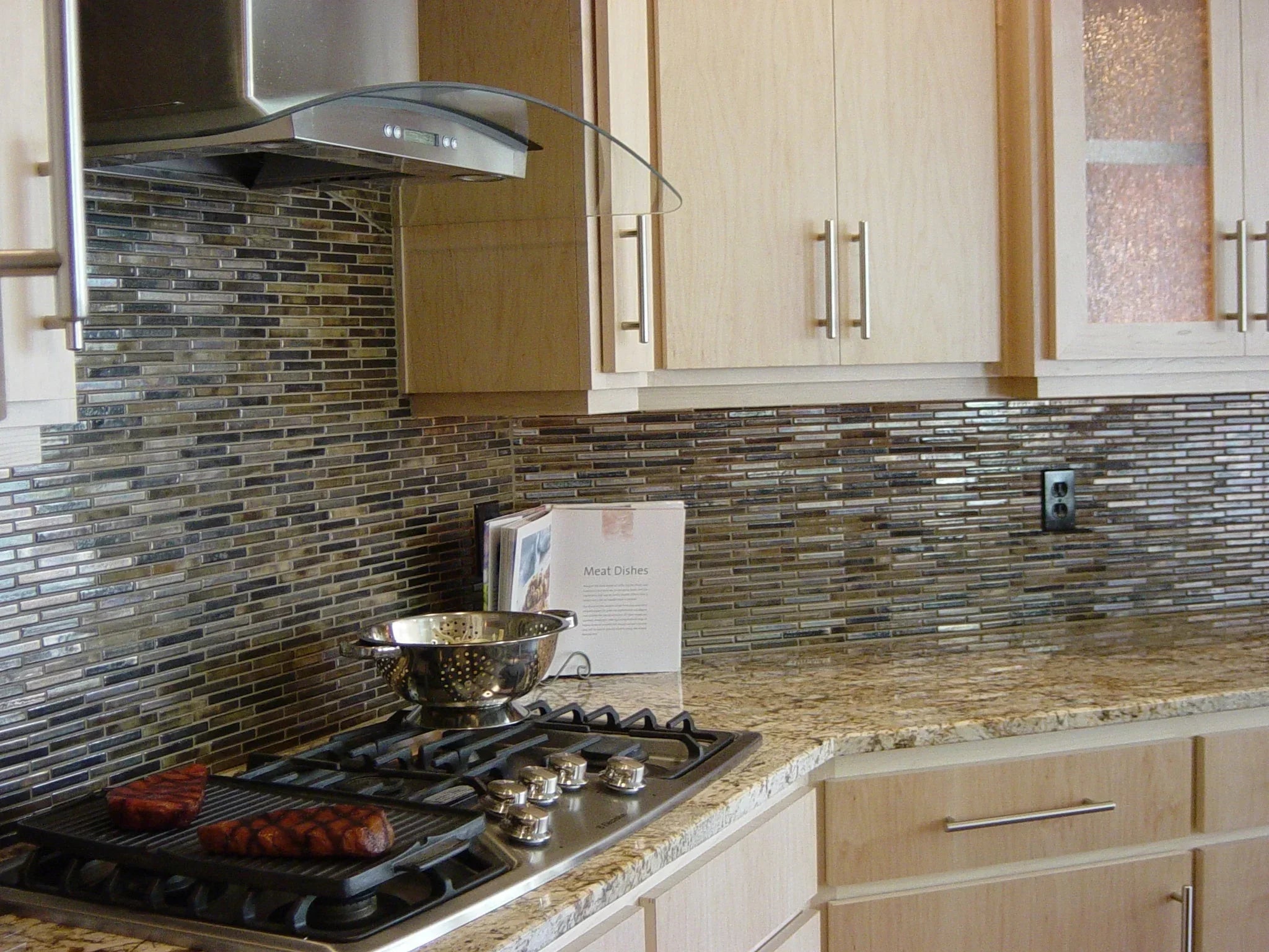 Kujaku Sample | Japanese Tiles with Colour & Texture for Designers