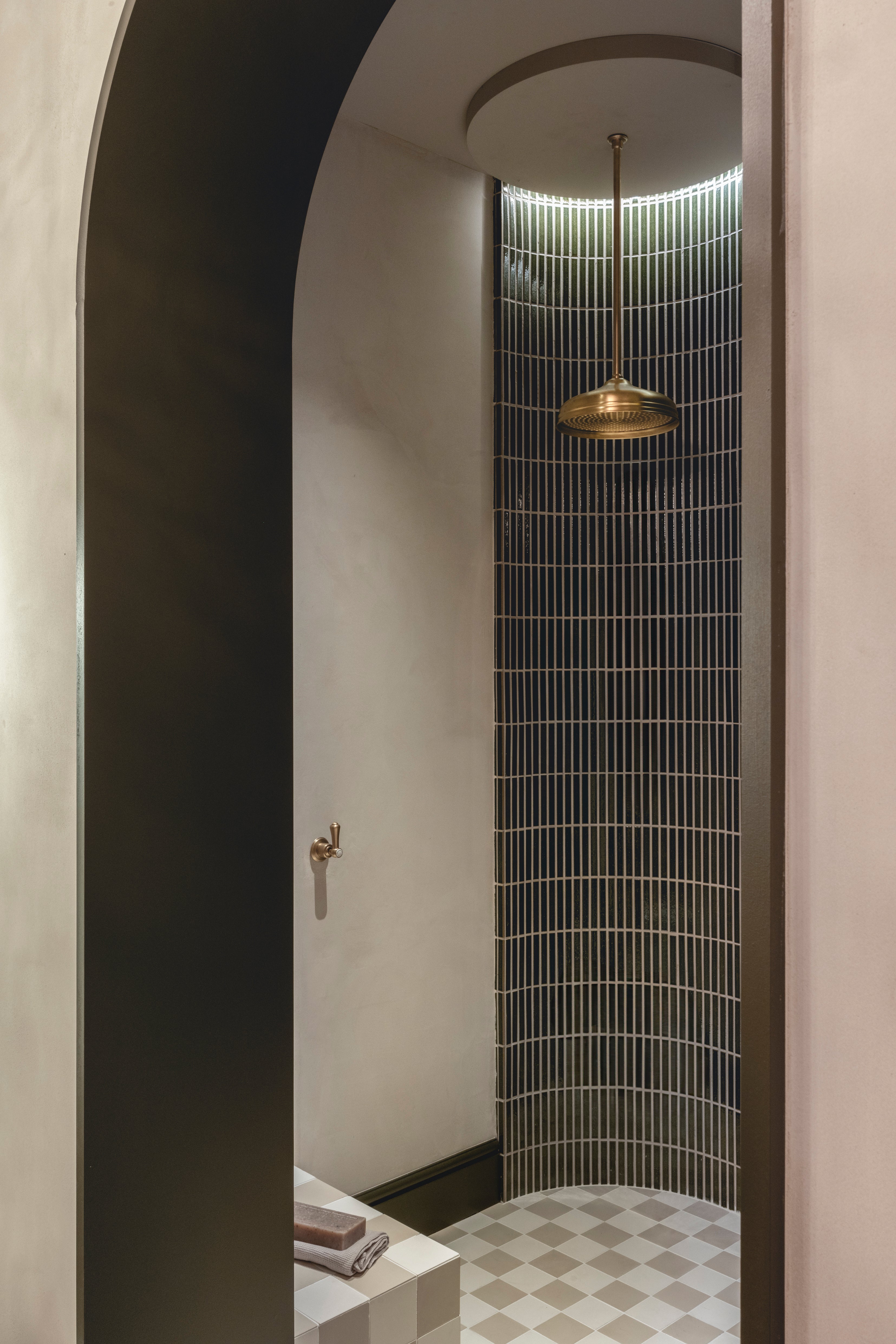 Curved shower lined with Kaji Border Vintage Green