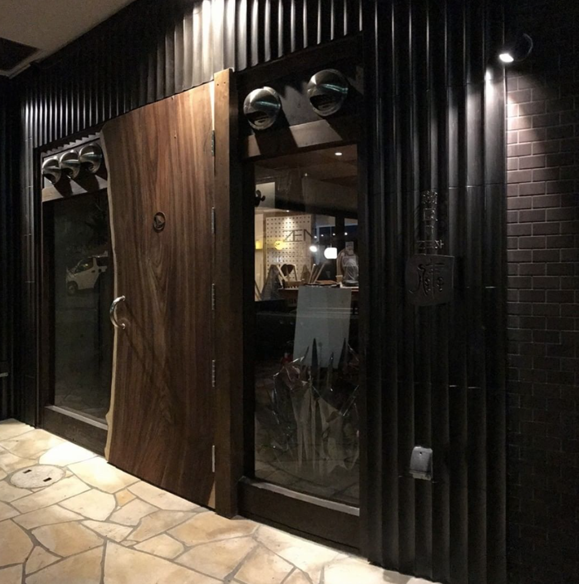 Kenzan No. 802 Black restaurant entrance