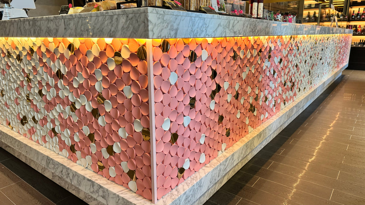 Mixed colour Moon retail counter