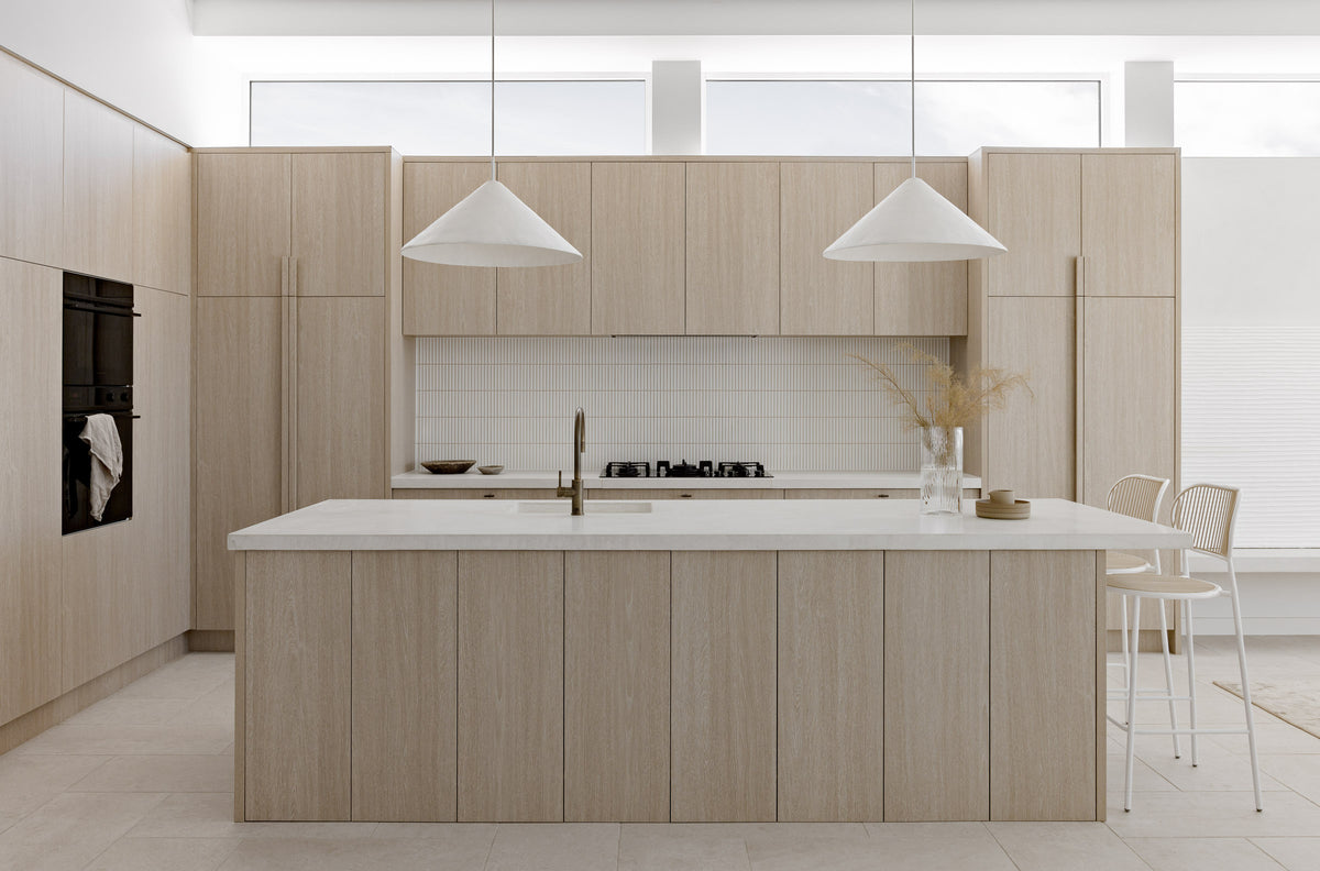 yuki border speckled white casa clisby way kitchen 02