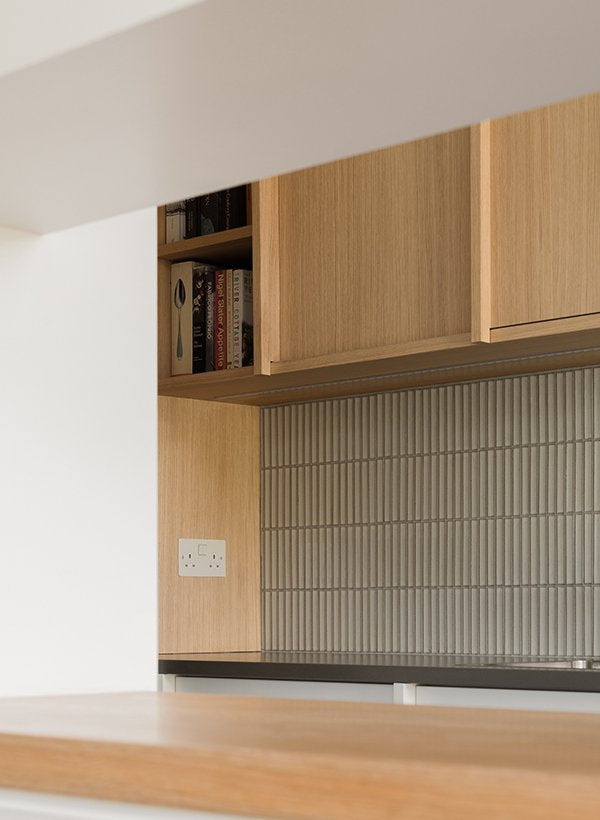 yuki border speckled white francisco sutherland kitchen 08