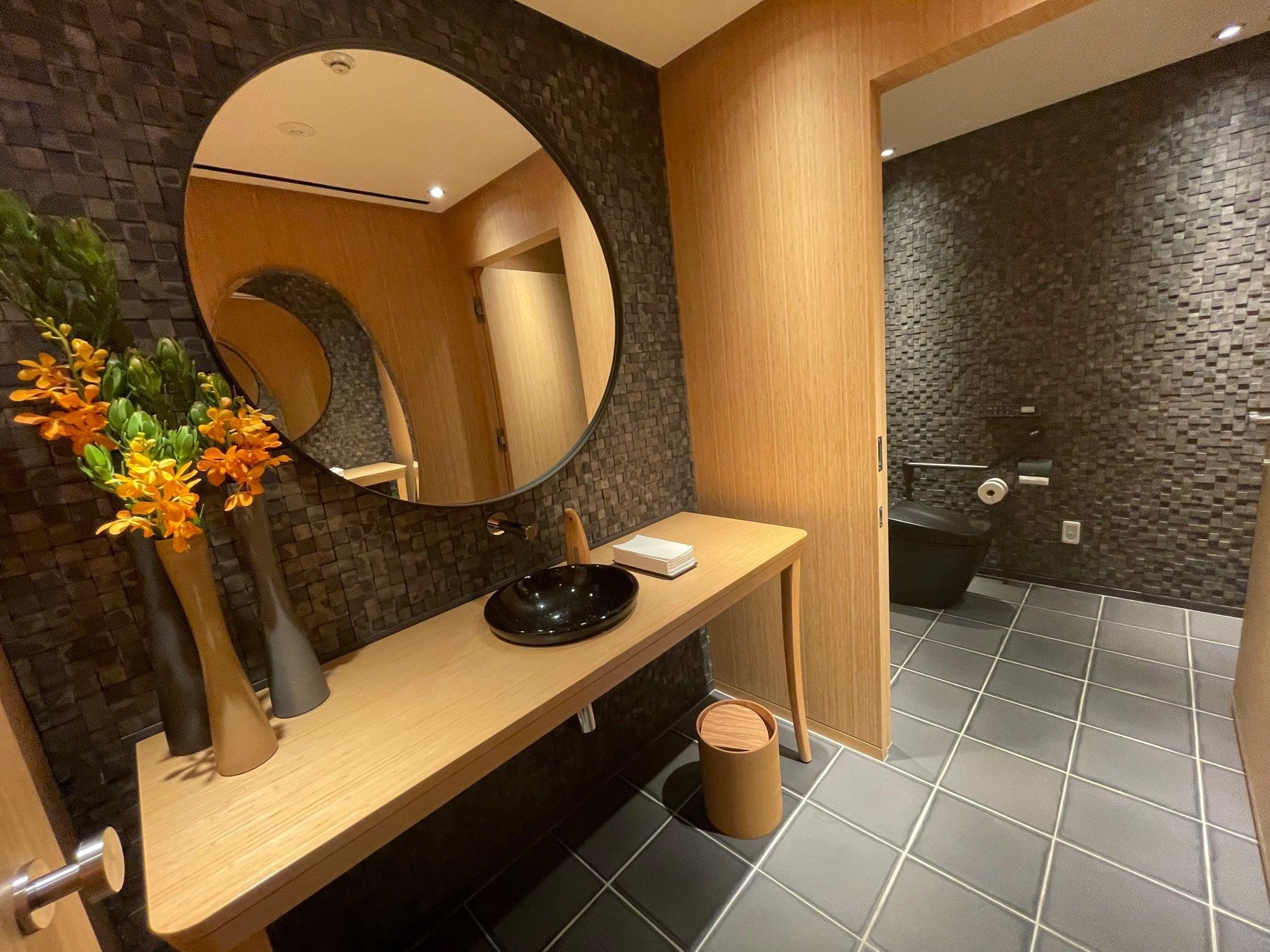 Japanese ceramic wall tiles Koyo Ibushi Arare Sample in Super Small from Mittsu Japanese Tiles