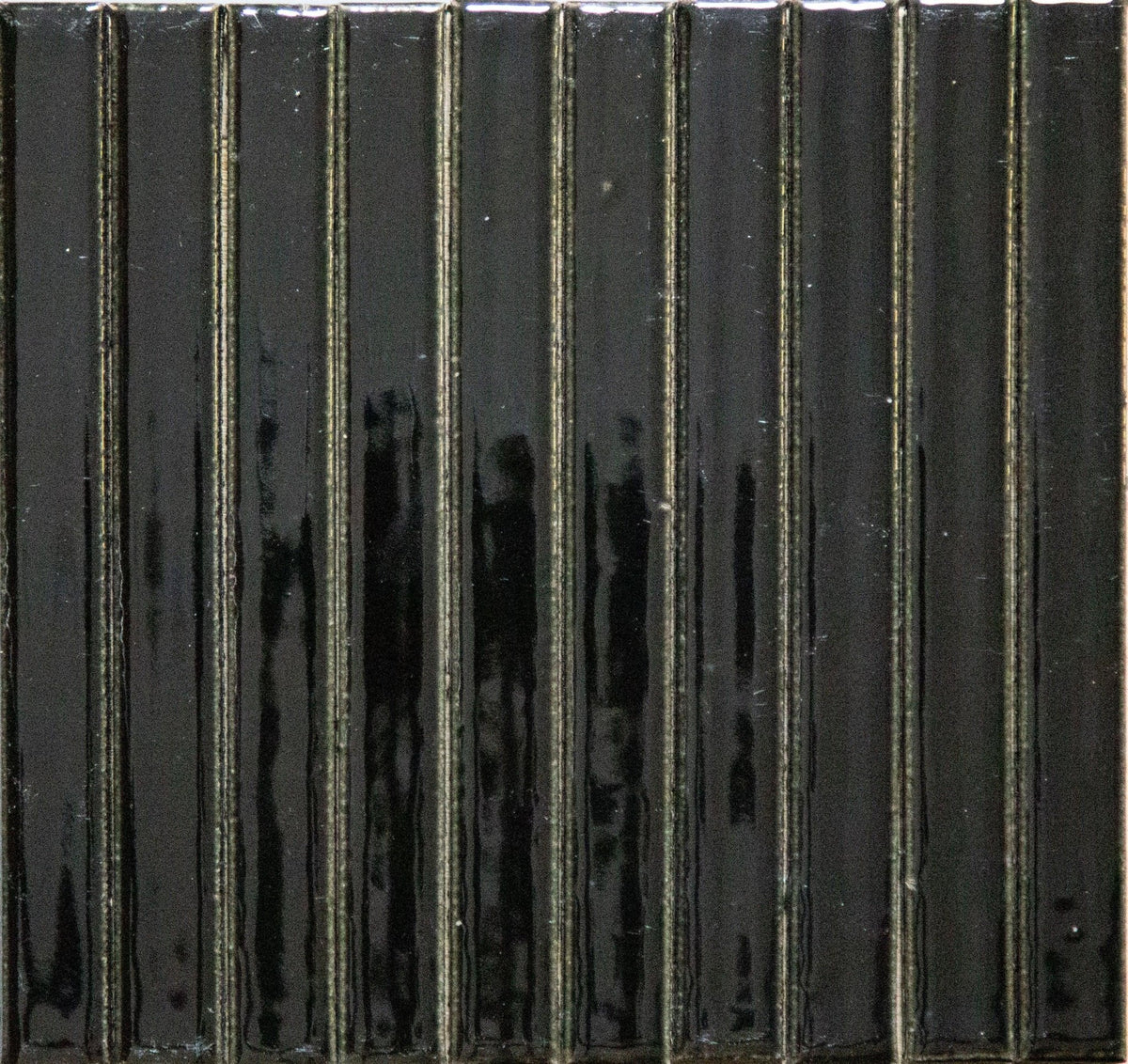 Japanese ceramic wall tiles Recuerdo Sample in Gloss Black from Mittsu Japanese Tiles