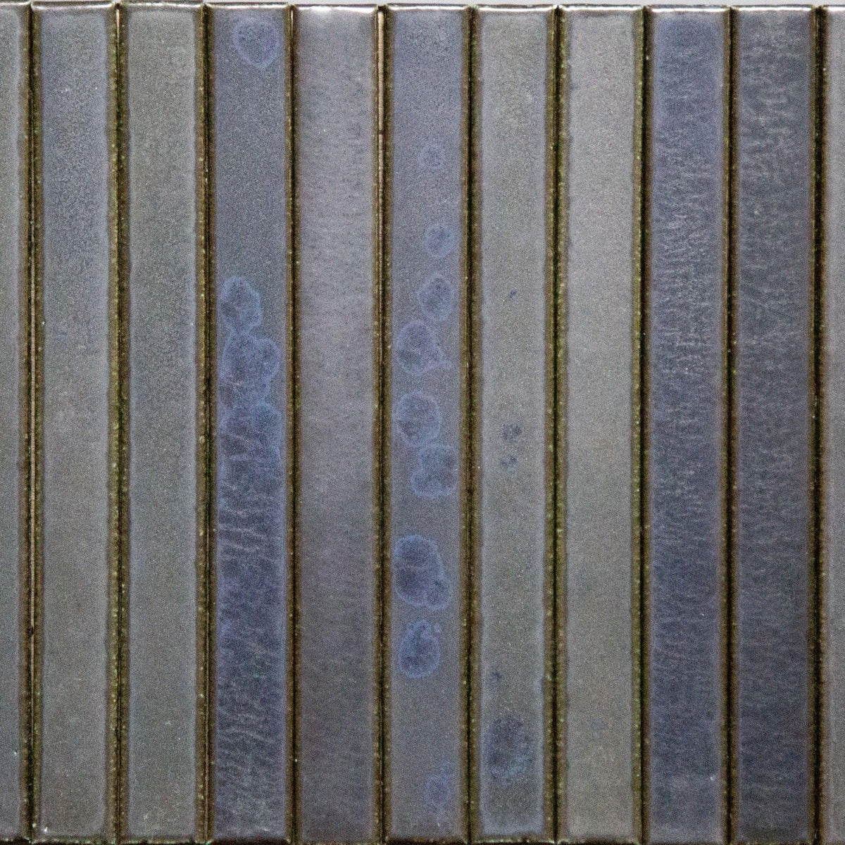 Recuerdo Japanese porcelain wall tile in Matt Black – Mittsu Japanese Tiles