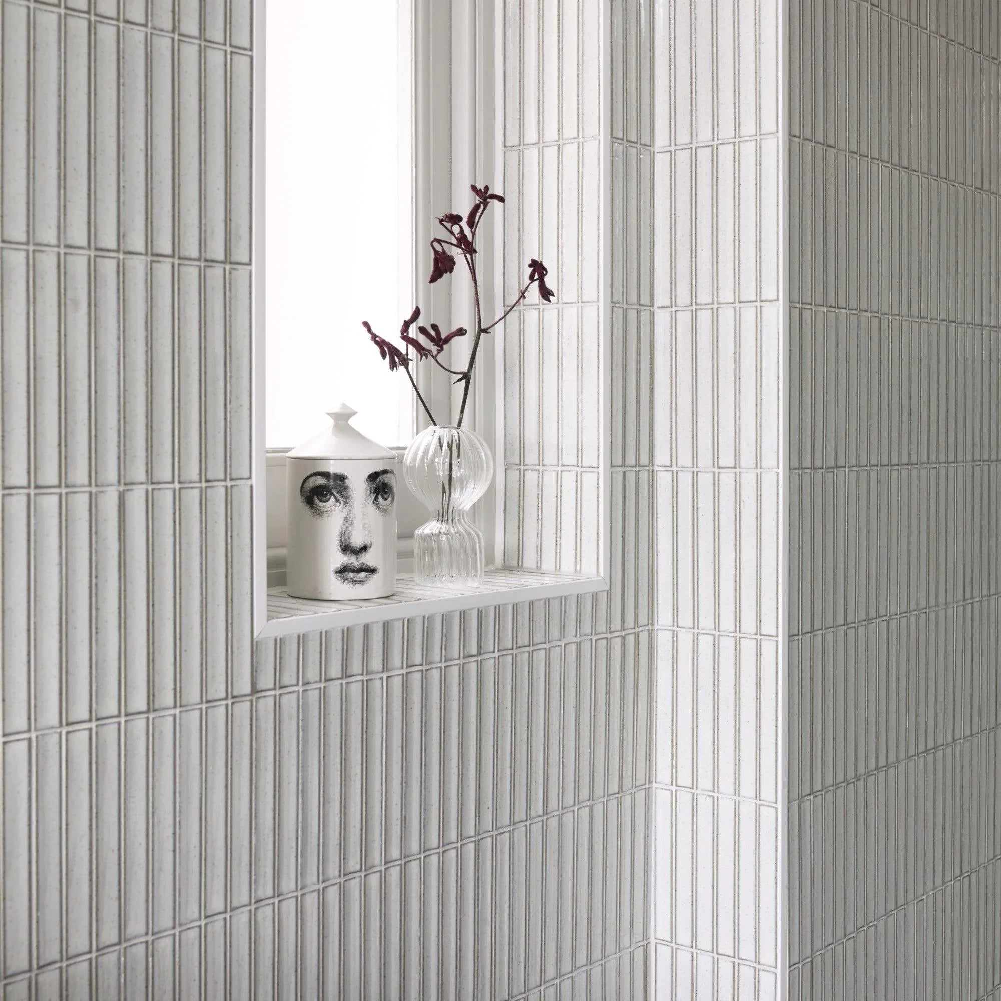 Japanese ceramic wall tiles Yuki Border in Terracotta from Mittsu Japanese Tiles