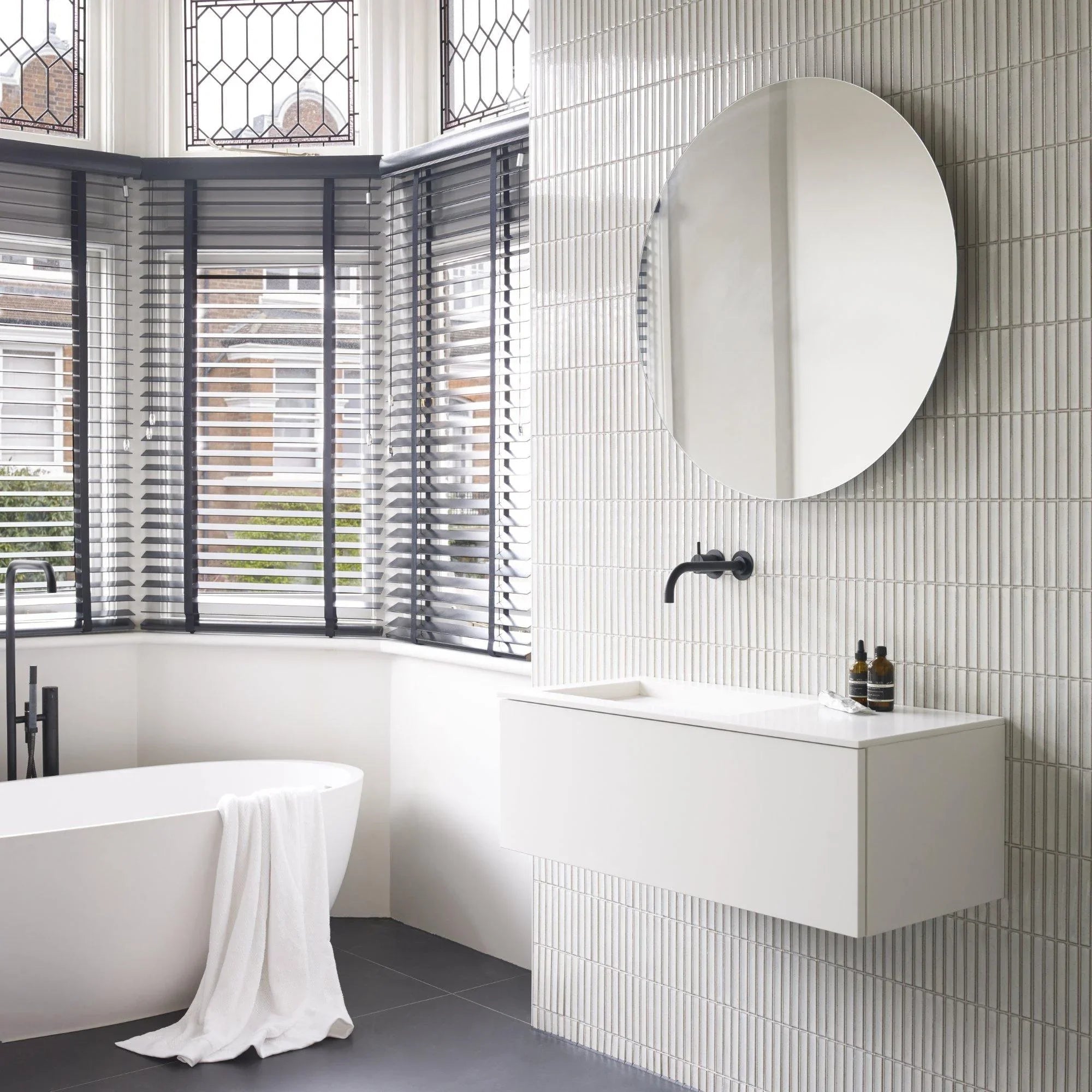 Japanese ceramic wall tiles Yuki Border in Black from Mittsu Japanese Tiles