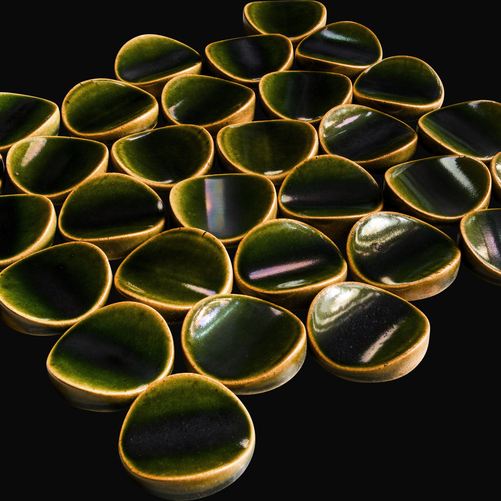 Moon Japanese ceramic wall tile in Oribe Green – Mittsu Japanese Tiles