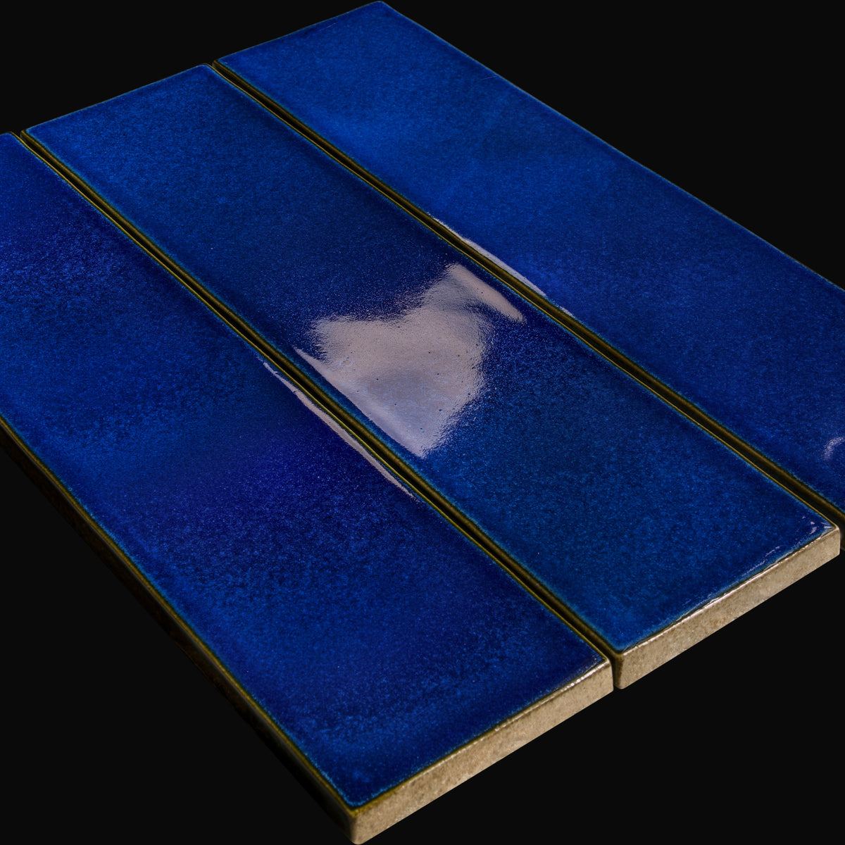 Unari Flat Japanese ceramic wall tile in Cobalt Wave – Mittsu Japanese Tiles