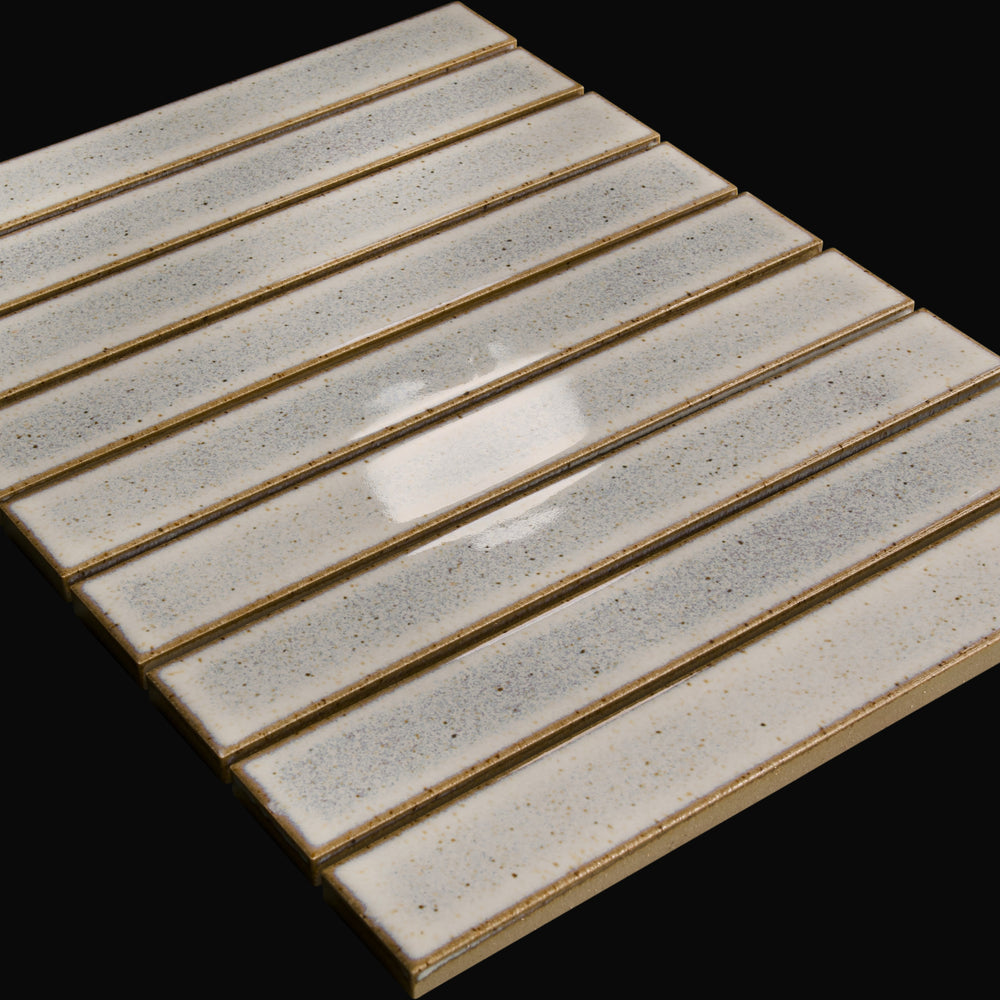 Yuki Max Flat Japanese porcelain wall tile in Speckled White – Mittsu Japanese Tiles