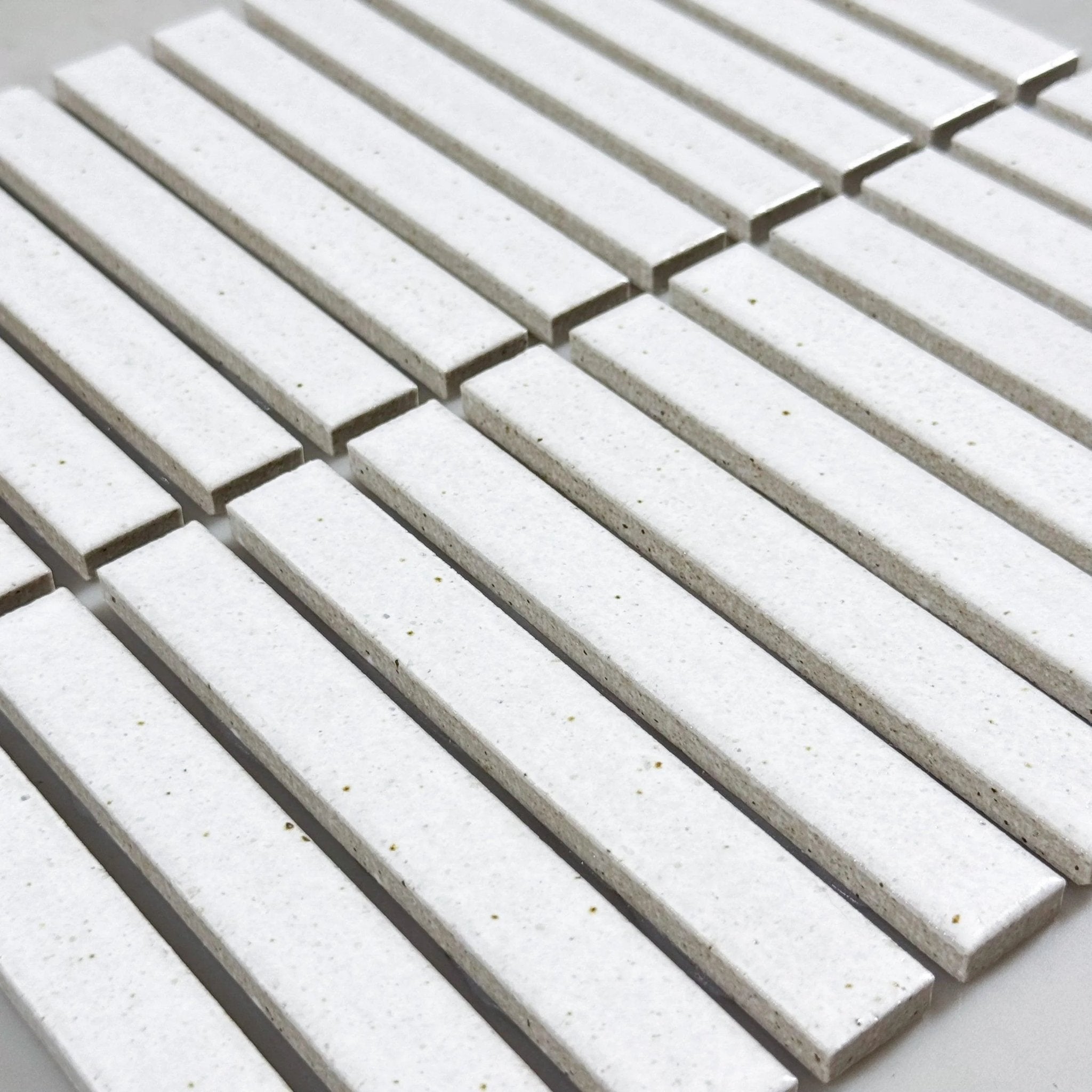 Japanese ceramic wall tiles Kaji Border in Powder White from Mittsu Japanese Tiles