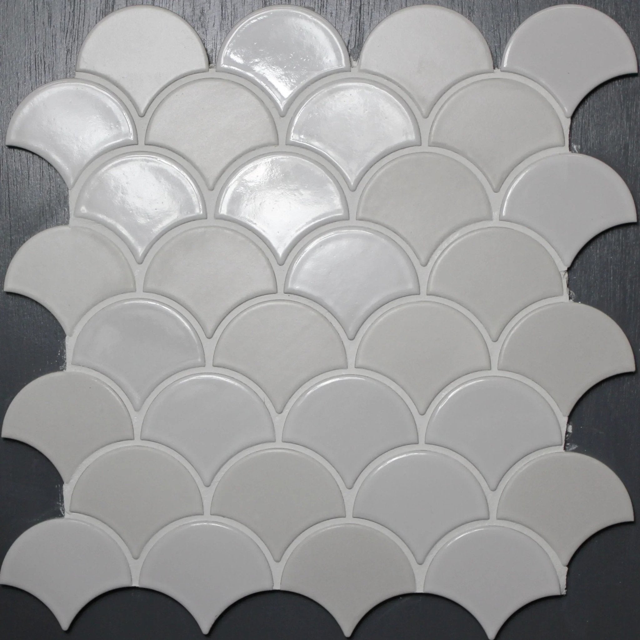Japanese ceramic wall tiles Kaji Hamon Sample in White from Mittsu Japanese Tiles