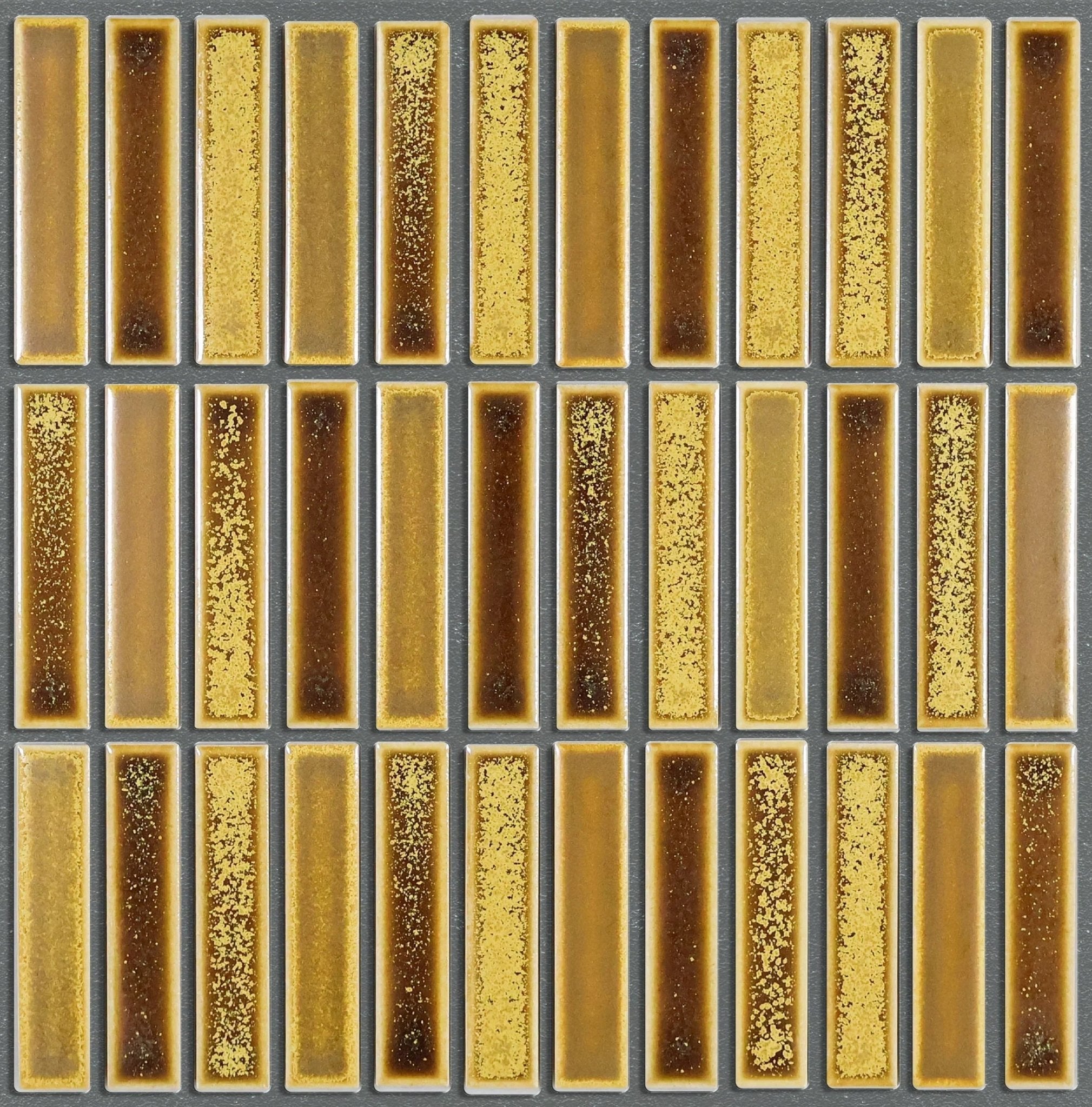 Kogarana Japanese tile by Mittsu Japanese Tiles