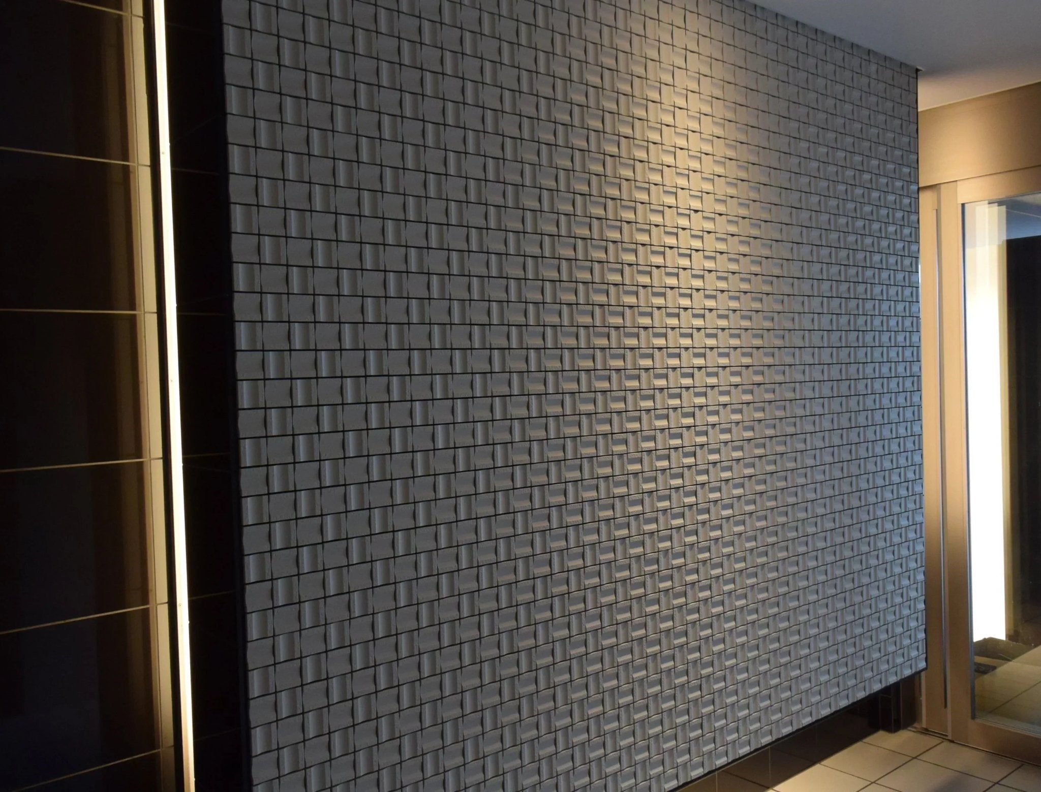 Steeber Japanese tile by Mittsu Japanese Tiles