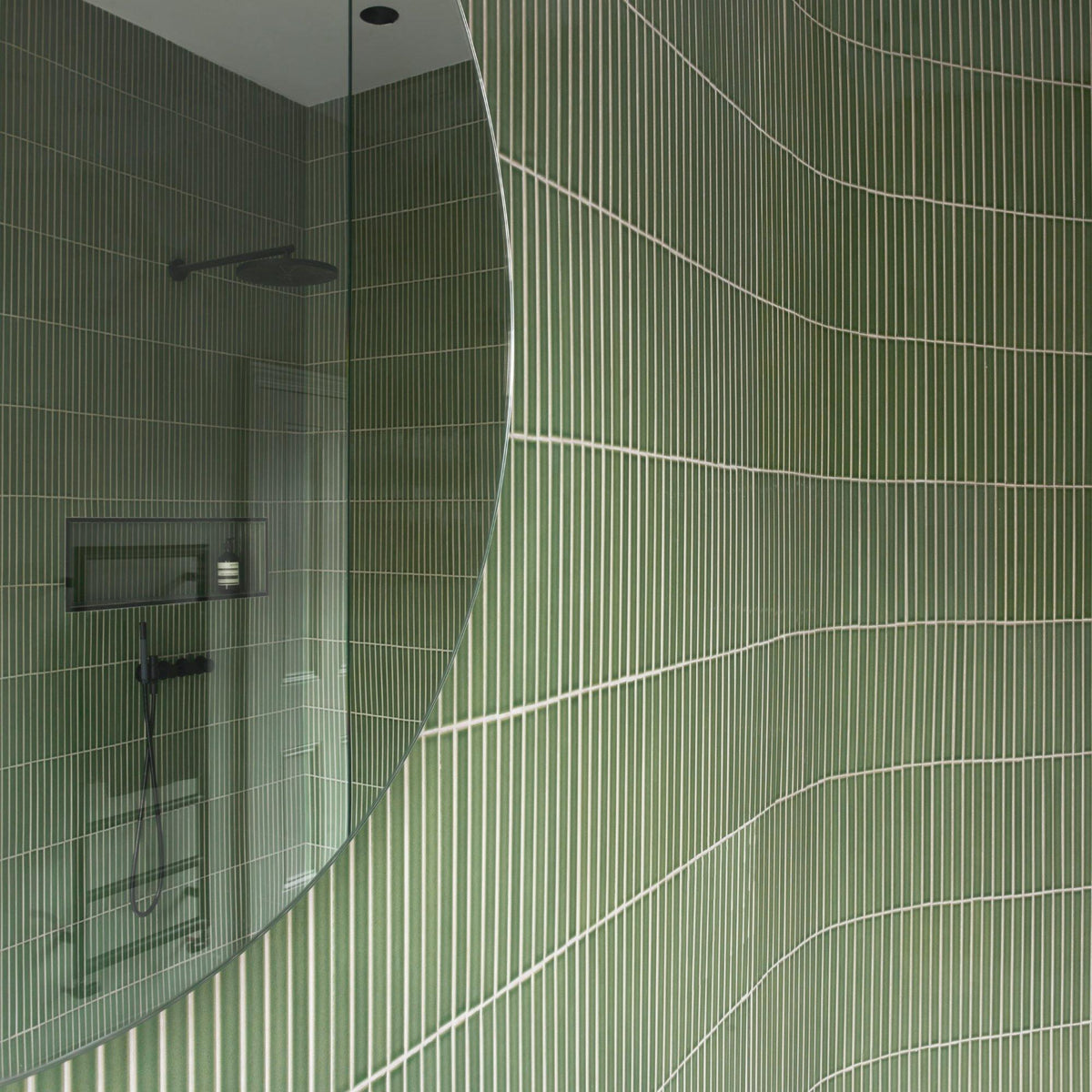 Arcaico Japanese porcelain wall tile in Green – Mittsu Japanese Tiles