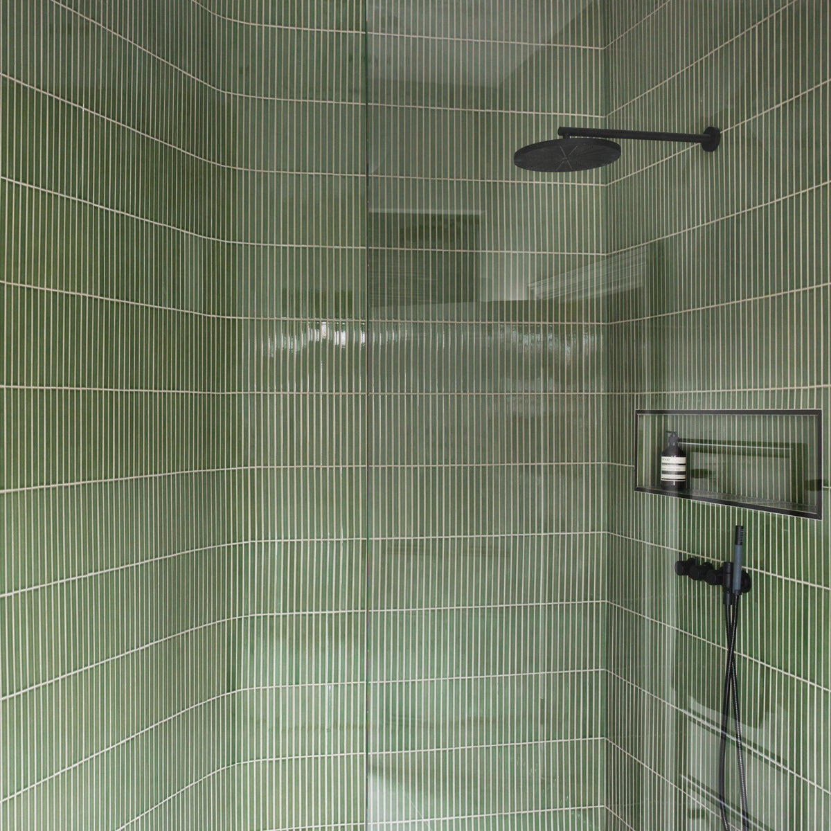 Arcaico Japanese porcelain wall tile in Matt Black – Mittsu Japanese Tiles