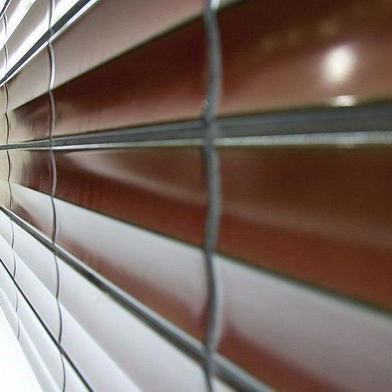 Japanese ceramic wall tiles Izumo Sample in White from Mittsu Japanese Tiles