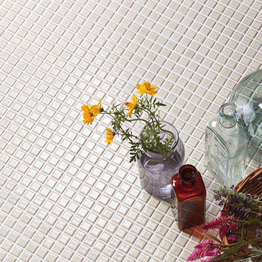 Japanese ceramic wall tiles Kaleido Glaze in White from Mittsu Japanese Tiles